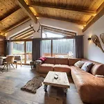 Chalet In Neukirchen By The Area