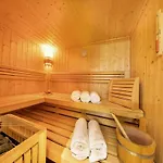 Chalet In Neukirchen By The Area